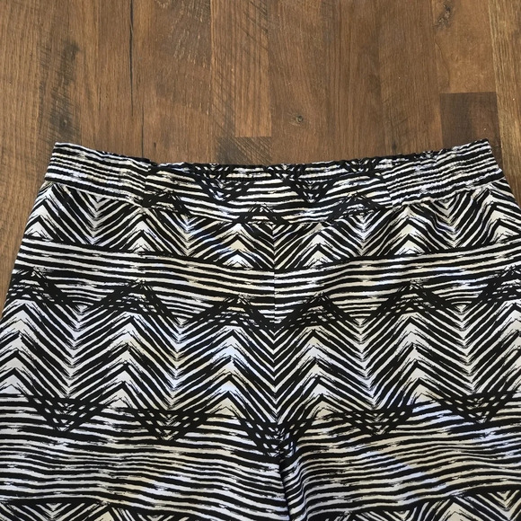 INVESTMENTS Animal Print Purple Hem Palazzo Pull On Wide Leg Pants Size XL - Picture 4 of 7